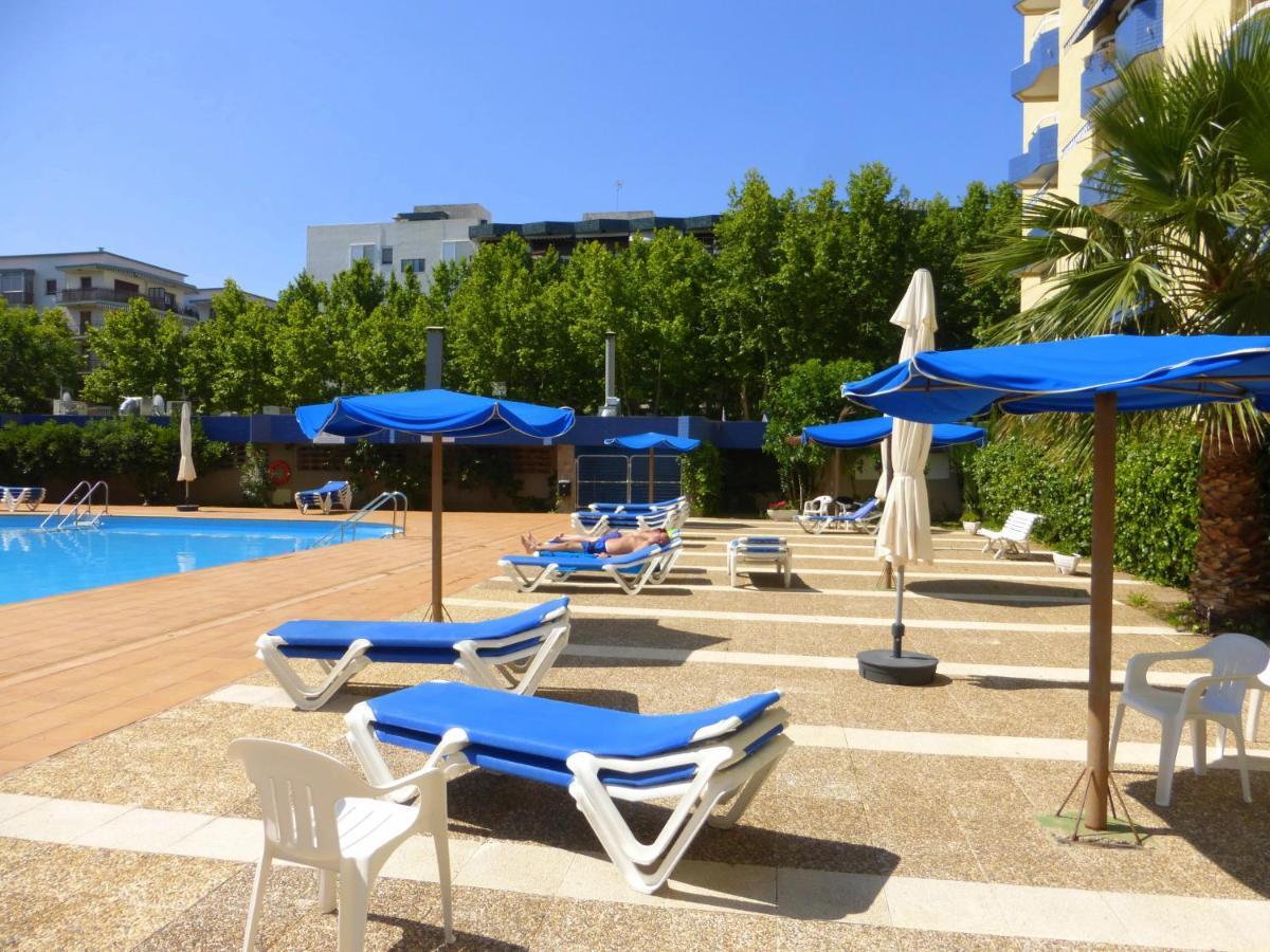 Alboran Study Lägenhet Salou Exteriör bild